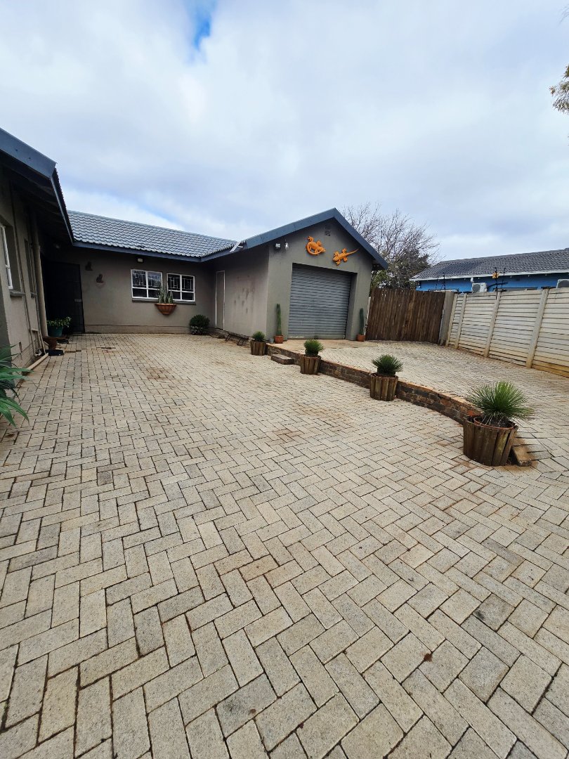 4 Bedroom Property for Sale in Orkney North West